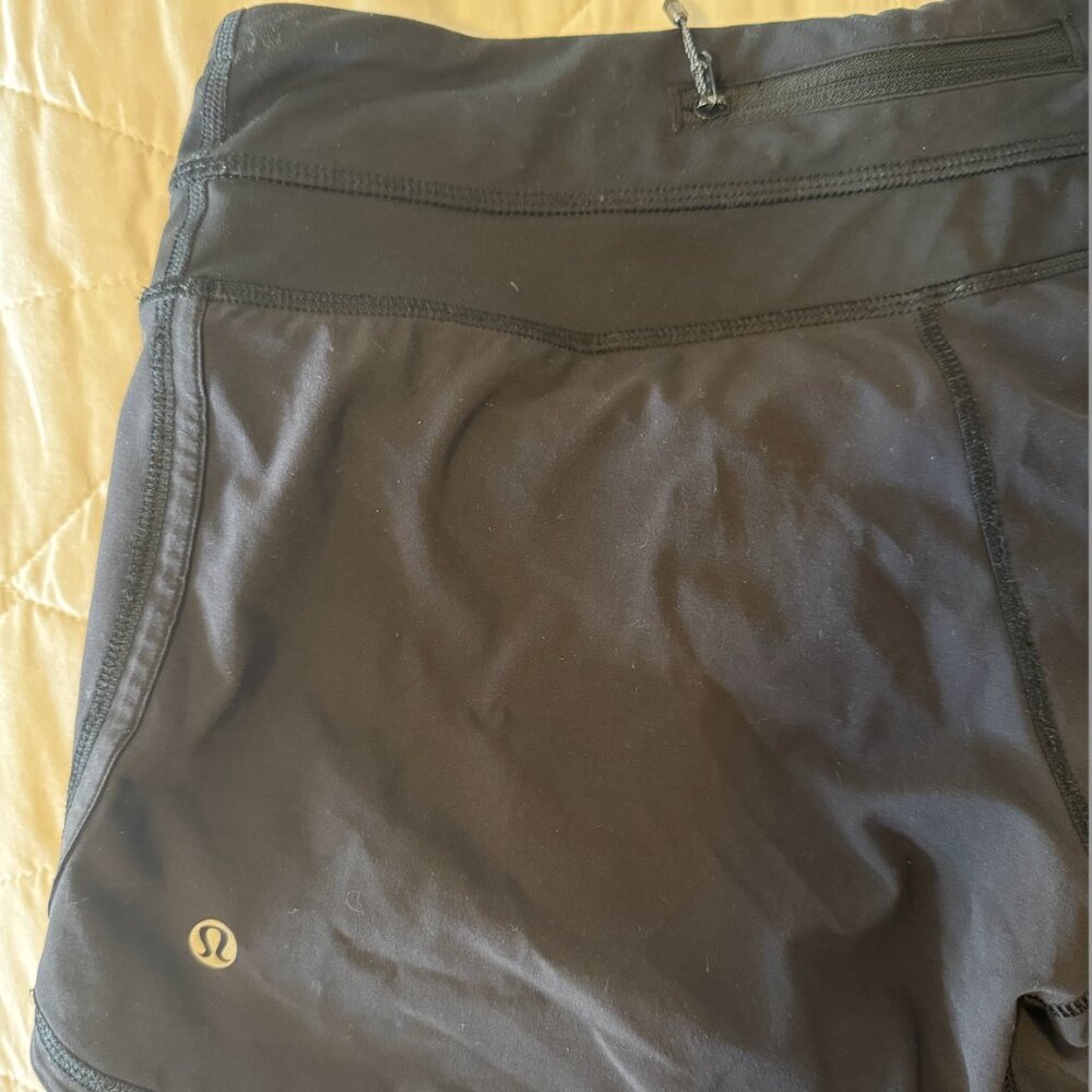 Lululemon Size 6 Black Swim/Beach/Sweat Shorts